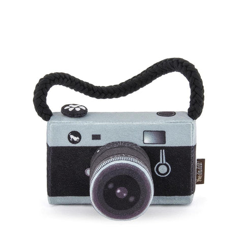 Pet P.L.A.Y. Globetrotter - Lens Licker Camera - Puppy Village.nl