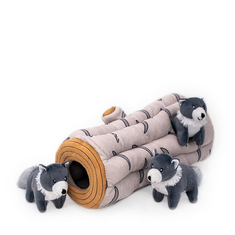 ZippyPaws Zippy Burrow Arctic Wolf Log – interactief snuffel- en verstopspeelgoed voor honden, pluche boomstam met drie losse, piepende grijze poolwolven