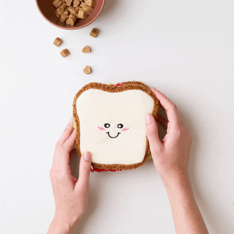 ZippyPaws Snufflerz – BLT Sandwich
