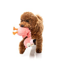 FuzzYard Neck Minnits – Neckole the Flamingo pluche hondenspeelgoed, bruine hond spelend en dragend in de bek tijdens actief spel