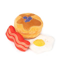 FuzzYard Perfect Match Dog's Breakfast – pluche set hondenspeeltjes in de vorm van een ontbijt bestaande uit een pannenkoek met blauwe bessen, plak bacon en een gebakken spiegelei