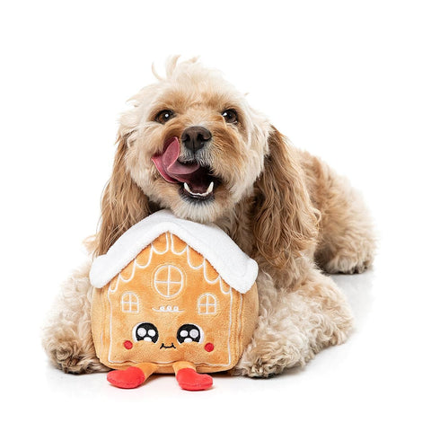 FuzzYard Xmas – Holly House