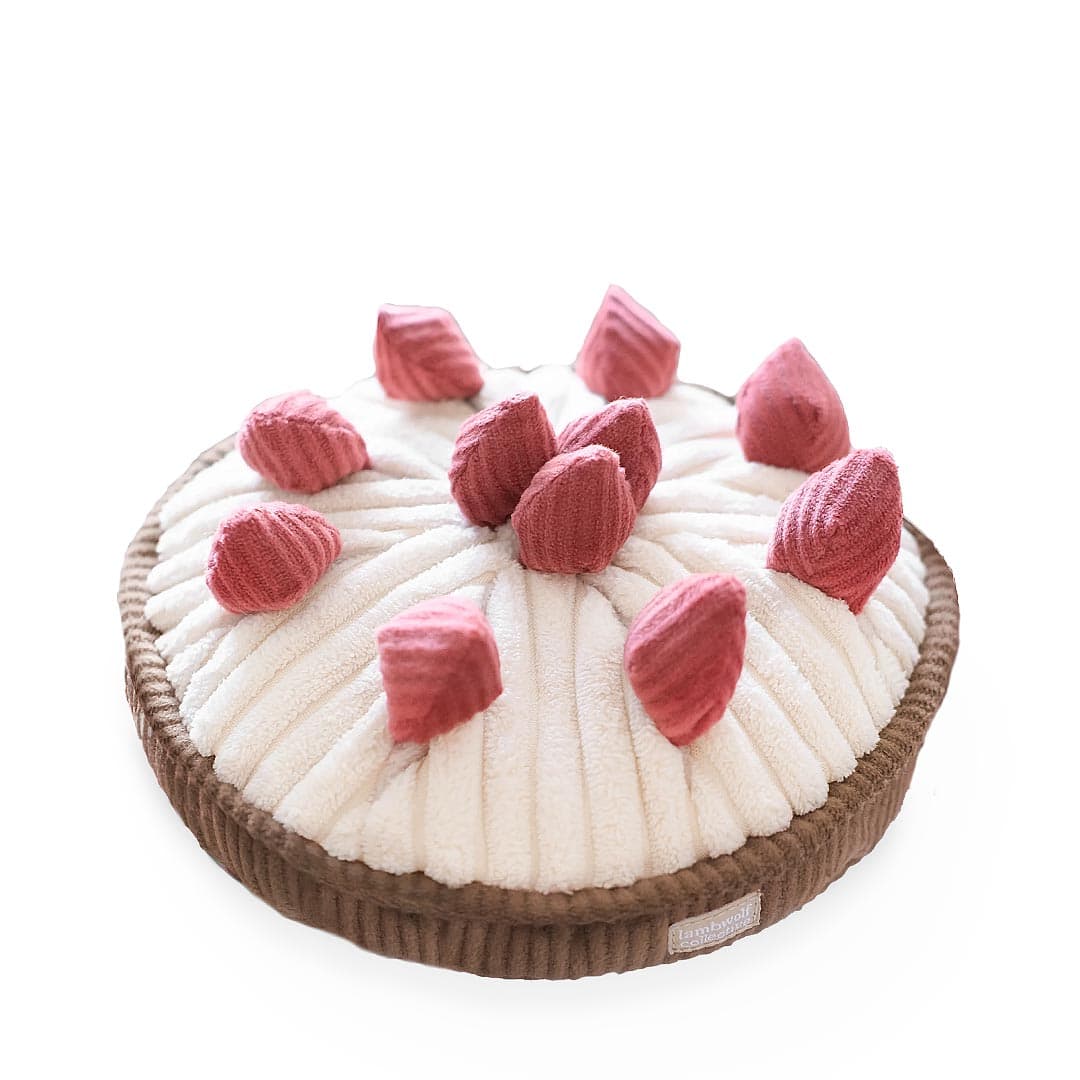Lambwolf Collective Berry Pie