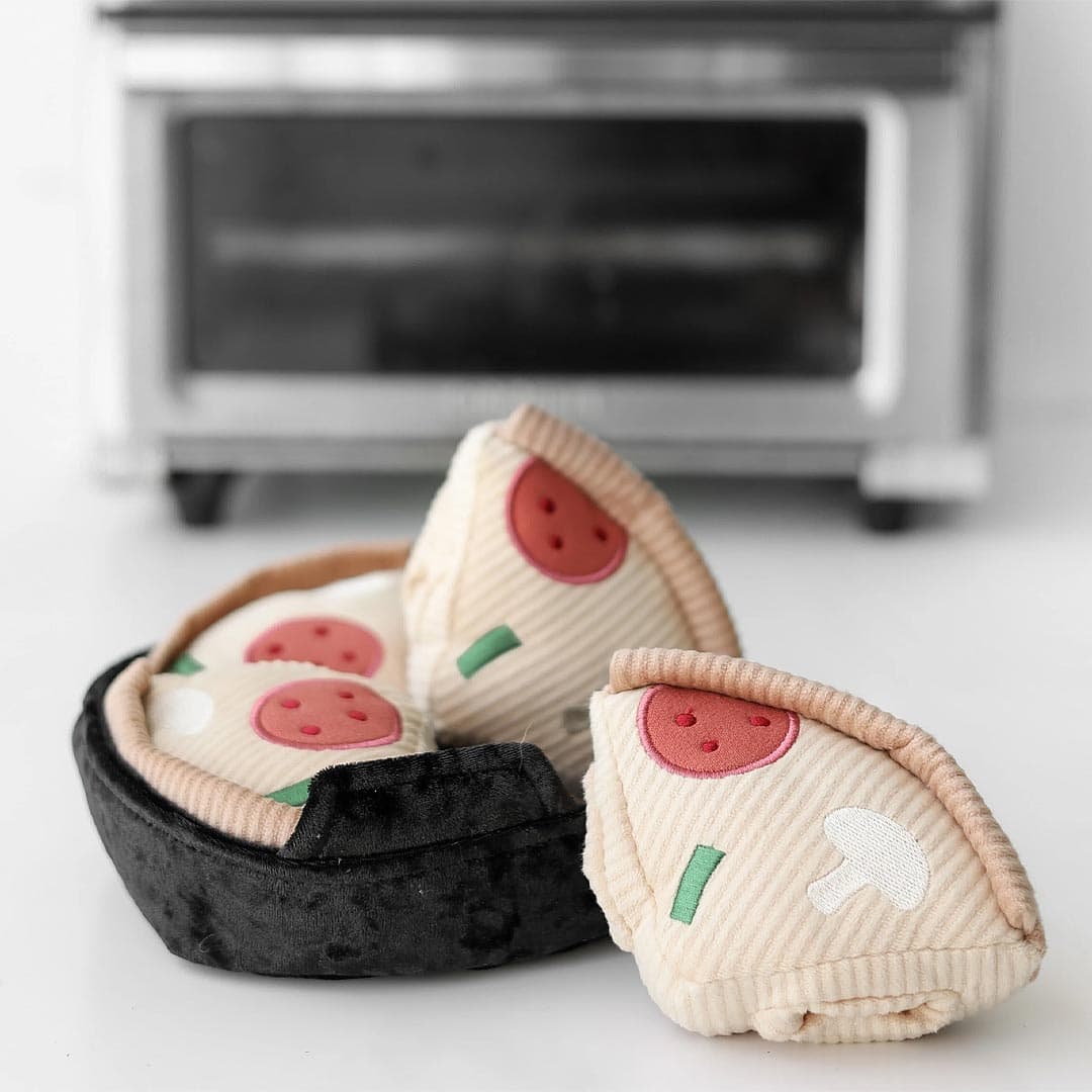 Lambwolf Collective Deep Dish Pizza