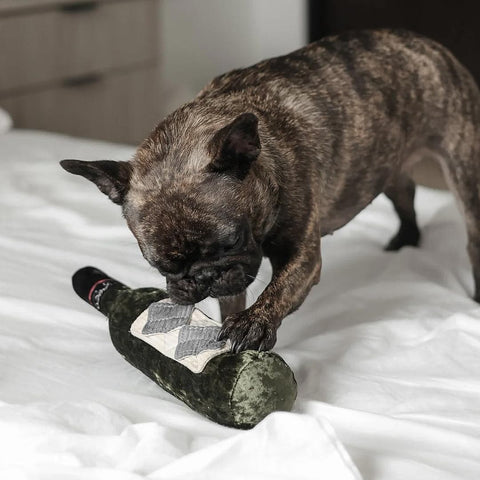 Lambwolf Collective Merlot – Snuffle + Squeaky