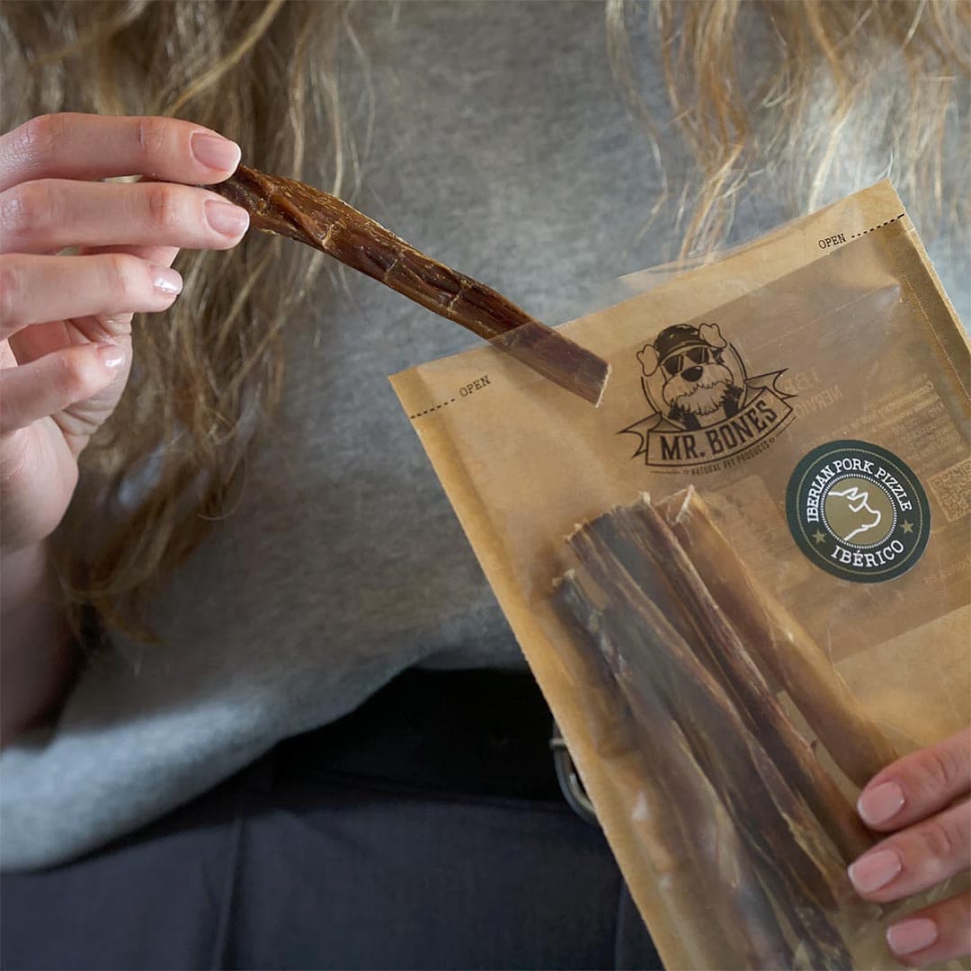 Mr. Bones Ibérico Varkenspezen – 100% natuurlijke kauwsnack voor honden, licht en dun met stevige textuur, ideaal voor natuurlijke gebitsverzorging en langdurig kauwplezier