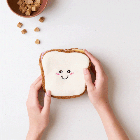 ZippyPaws Snufflerz – PB&J Sandwich