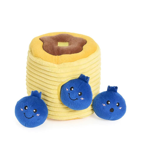 ZippyPaws Zippy Burrow – Blueberry Pancakes